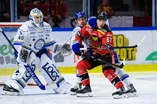 Leksands Patrik Noren och Luleås Konstantin Komarek