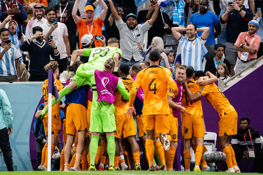 Wout Weghorst of Netherlands celebrate with team mates