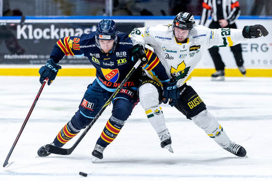 Djurgårdens Fredrik Forsberg och Östersunds Henrik