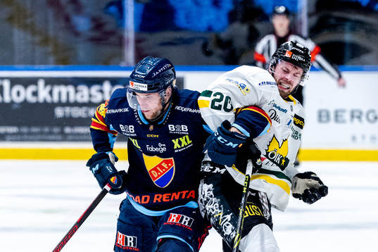 Djurgårdens Fredrik Forsberg och Östersunds Henrik