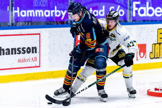 Djurgårdens Linus Arnesson och Östersunds Emil Forslund