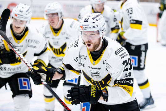 Västerås Lukas Zetterberg jublar