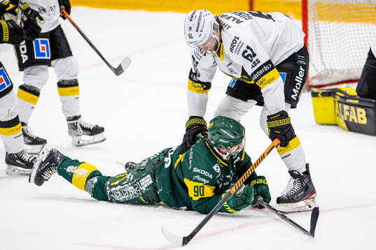 Björklövens Alex Hutchings och Västerås Daniel