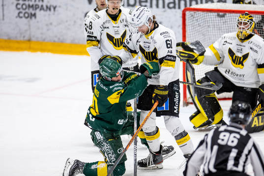 Björklövens Alex Hutchings och Västerås Daniel