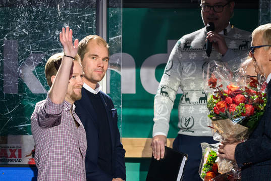 Miklas Edin och Färjestads huvudtränare Tomas Mitell