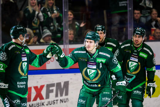 Färjestads Joakim Nygård jublar