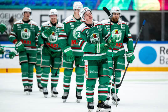 Rögles Oskar Pettersson och lagkamrater deppar