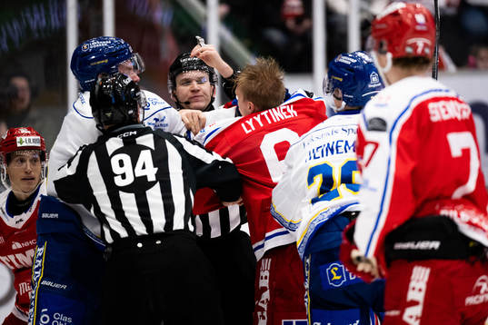 Leksands Emil Heineman och Timrås Joonas Lyytinen