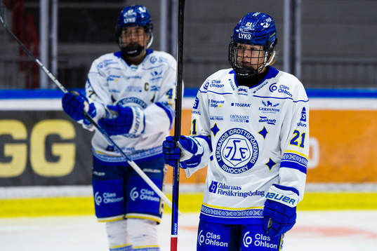 Leksands Abagael Thiessen och Lisa Östman deppar