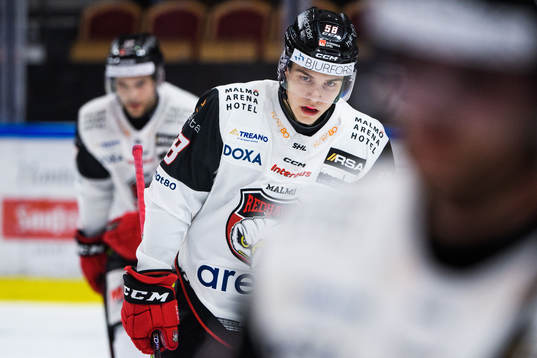 Malmö Redhawks Noah Schalin deppar
