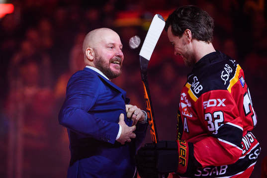 Jan Sandström och Luleås Oscar Engsund