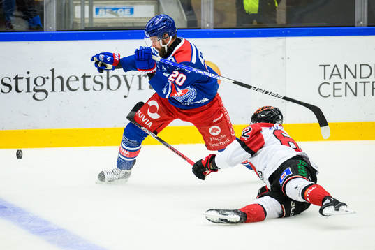 Oskarshamns Hynek Zohorna och Örebros Robert Leino