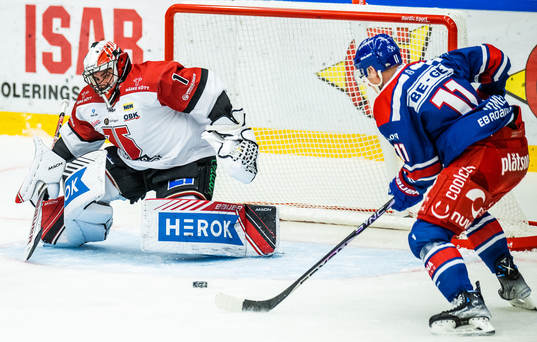 Örebros målvakt Jhonas Enroth och Oskarshamns Antti