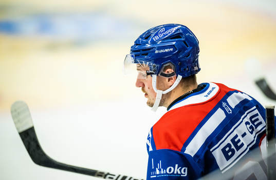 Oskarshamns Patrik Karlkvist deppar