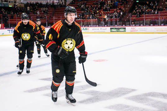 Brynäs Greg Scott jublar