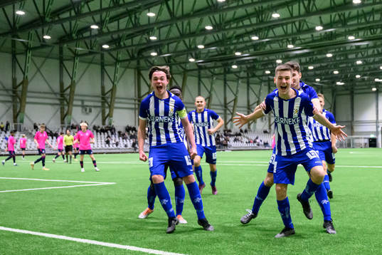 22121 IFK Göteborgs Elis Barlind och Leo Radakovic jublar