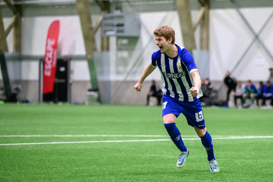 IFK Göteborgs Oliver Thoresson jublar