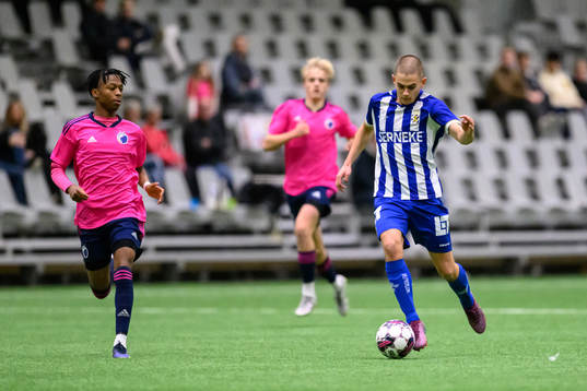 FC Köpenhamns Tristan Fynbo och IFK Göteborgs Erik Nilsson