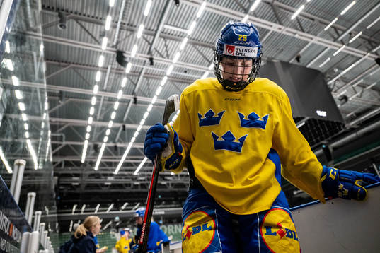 Olivia Carlsson of Sweden at a training session
