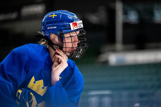 Sara Hjalmarsson of Sweden at a training session