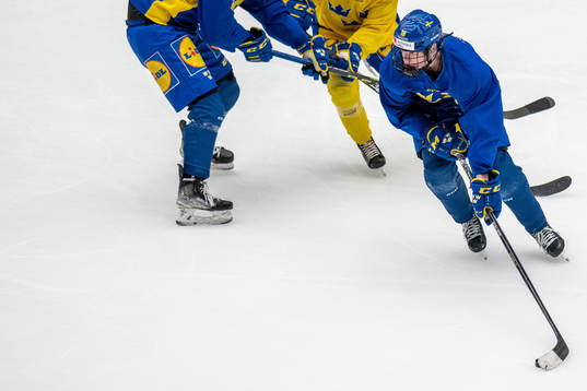 Sara Hjalmarsson of Sweden at a training session