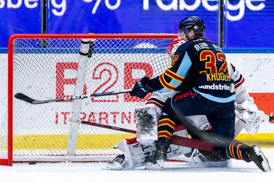 Djurgårdens Marcus Kruger gör 3-1 bakom Vita Hästens