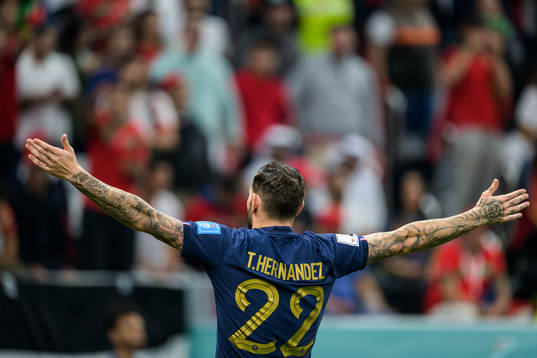Theo Hernandez of France celebrates