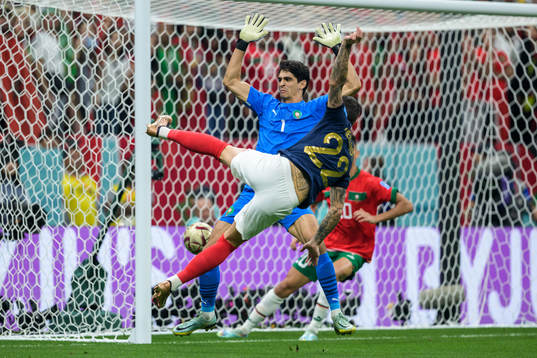 Theo Hernandez of France scores 1-0
