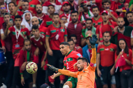 Achraf Hakimi of Morocco and goalkeeper Hugo Lloris of