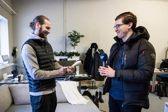 Ahlafors Daniel Tidstrand tar emot Göteborgs Postens pris