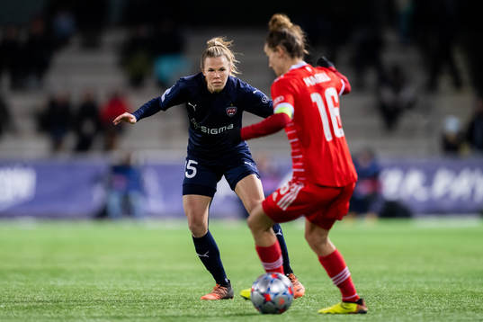 Bläddra bland fler bilder av Football, UEFA Women's Champions League, FC Rosengård - Bayern München