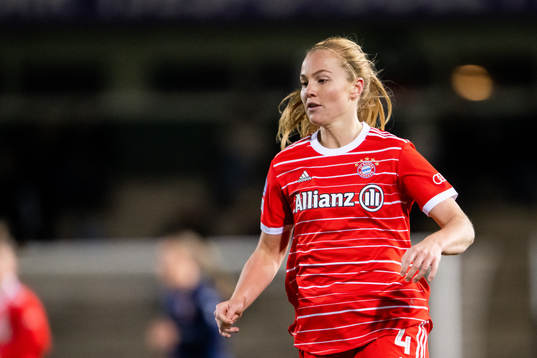 Glodis Viggosdottir of Bayern