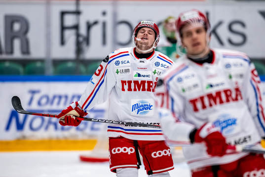 Timrås Nicholas Halloran deppar