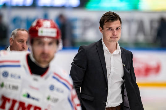 Rögles assisterande tränare Max Bohlin