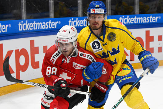 Christoph Bertschy of Switzerland and Magnus Nygren of