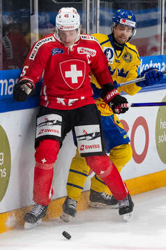 Michael Fora of Switzerland and Emil Pettersson of Sweden