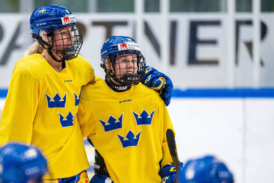 Josefine Holmgren and Lisa Johansson of Sweden at a