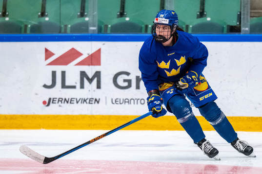 Hanna Thuvik of Sweden at a training session