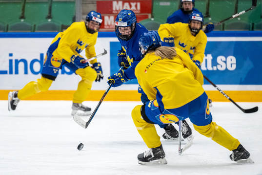 Hanna Thuvik of Sweden at a training session