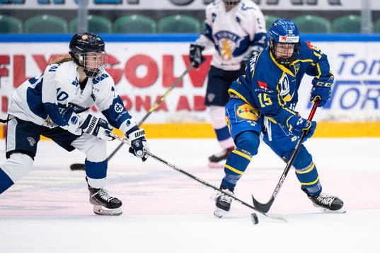 Elisa Holopainen of Finland and Lisa Johansson of Sweden