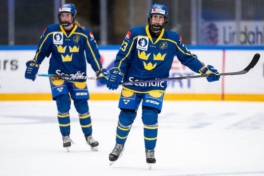 Julia Östlund of Sweden looks dejected