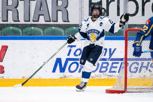 Jenna Pirttijärvi of Finland celebrates