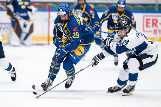 Olivia Carlsson of Sweden and Krista Parkkonen of Finland