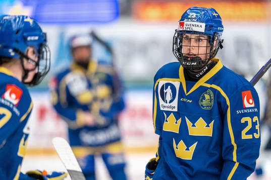 Julia Östlund of Sweden looks dejected