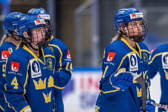 Linnéa Andersson and Josefin Bouveng of Sweden of Sweden