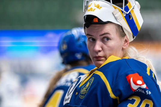 Goaltender Emma Söderberg of Sweden