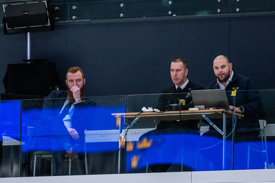 Head of delegation Anders Lundberg, goaltender coach Ola