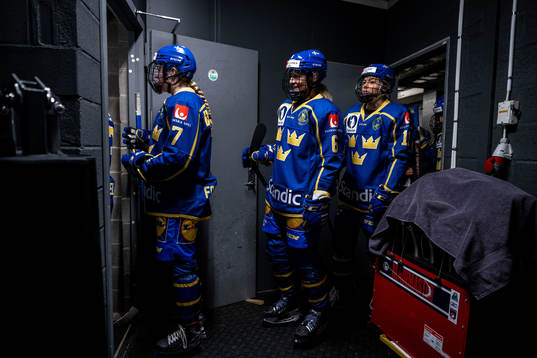 Emma Forsgren, Josefine Holmgren and Josefin Bouveng of