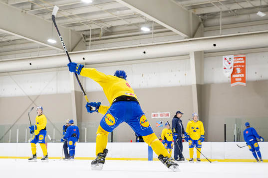Simon Robertsson of Sweden at a practice session