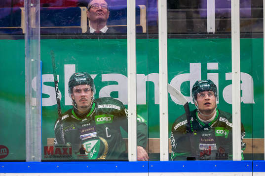 Färjestads Joakim Nygård poch Marcus Nilsson i